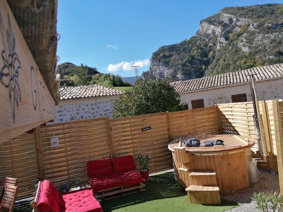 Gite L'Edelweiss 3* La Piarre 外观 照片
